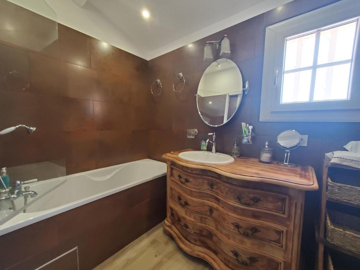 Frejus Maison 3 Chambres 100M2 Climatisee 6 Person Экстерьер фото